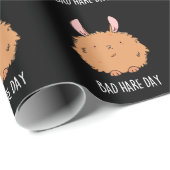 Bad Hare Day Funny Rabbit Pun Dark BG Cadeaupapier (Rol Hoek)