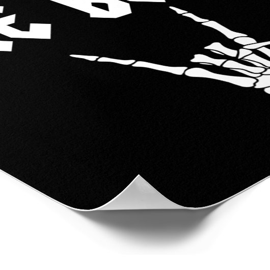 Bad Two The Bone Skeleton Hand familie 2e verjaard Poster (Hoek)