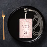 Badge Anniversaire rose or parties scintillant goutte ro<br><div class="desc">Un badge moderne, élégant et glamour pour une fête d'anniversaire de 21e (ou tout âge). Un faux or rose à l'aspect métallique arrière - plan avec or rose et parties scintillant goutte à goutte, la peinture goutte à goutte. Personnalisez et ajoutez un nom. Le nom est écrit avec un script...</div>