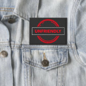 Badge Bouton hostile – Épinglette déclaration audacieuse (Insitu)
