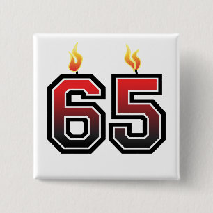 Badge Carré 5 Cm 65e fête d'anniversaire
