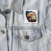 Badge Carré 5 Cm Aigle à drapeau américain (En situation)