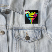 Badge Carré 5 Cm arrière - plan de la partie 80s (En situation)