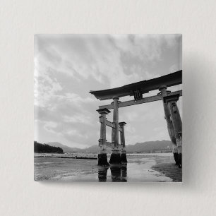 Badge Carré 5 Cm Asie, Japon, Myajima. Porte de Torri 2