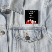 BADGE CARRÉ 5 CM AVANCEZ, FAITES MON PIN DE MAHJ (En situation)