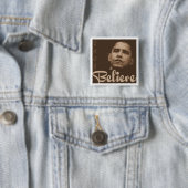 Badge Carré 5 Cm Barack croient le bouton (En situation)
