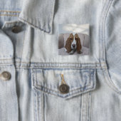 Badge Carré 5 Cm Basset Hound (En situation)