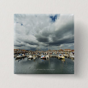 Badge Carré 5 Cm Bateaux dans un port