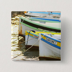 Badge Carré 5 Cm Bateaux de pêche provençaux typiques peints en