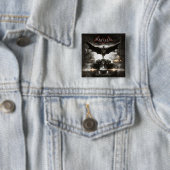 Badge Carré 5 Cm Batman Arkham Knight Key Art (En situation)