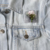 Badge Carré 5 Cm Beau bouton épingle - Chrysanthème rose (En situation)