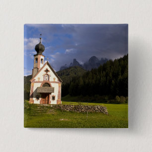 Badge Carré 5 Cm Belle église isolée et solitaire appelée Rainui