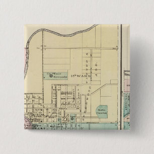 Badge Carré 5 Cm Berlin et le village de Plymouth