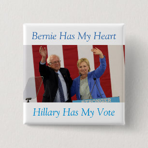 Badge Carré 5 Cm Bernie a mon coeur, Hillary a mon bouton de vote