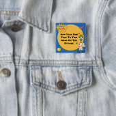 Badge Carré 5 Cm Bouton Alien Espace customisé (En situation)