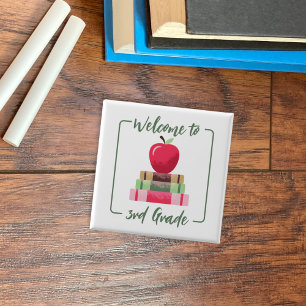 Badge Carré 5 Cm Bouton blanc Carré de retour à l'école de livres A