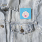 Badge Carré 5 Cm Bouton bleu de bébé de cri (En situation)
