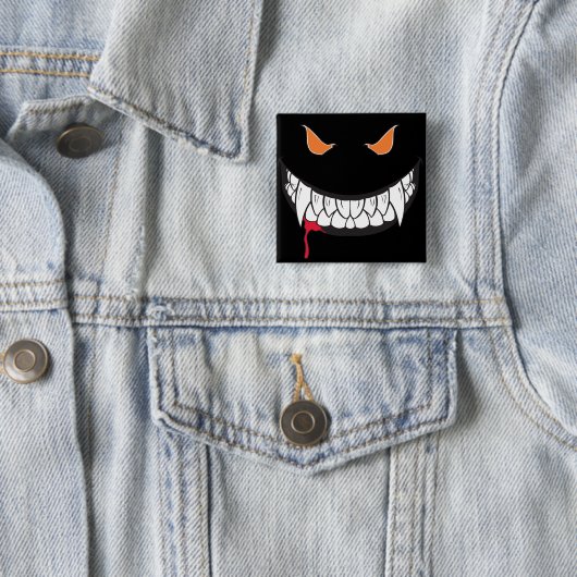 Badge Carré 5 Cm Bouton Carré noir Monster Grin (En situation)