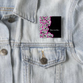 Badge Carré 5 Cm Bouton Coeurs Zebra (En situation)