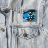 Badge Carré 5 Cm Bouton de requin de graffiti (En situation)