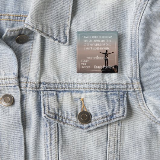 Badge Carré 5 Cm Bouton Lifeworks 002 (En situation)