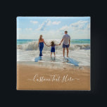 Badge Carré 5 Cm Bouton Personnalisé de votre photo et texte<br><div class="desc">Boutons photo et texte personnalisés - Unique votre propre design - Cadeau de famille / amis personnalisés ou Bouton personnel - Ajouter votre texte et votre photo - Redimensionnez et déplacez des éléments avec l'outil de personnalisation ! Choisissez les polices / taille / couleur ! Bonne chance - Soyez heureux...</div>