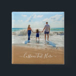 Badge Carré 5 Cm Bouton Personnalisé de votre photo et texte<br><div class="desc">Boutons photo et texte personnalisés - Unique votre propre design - Cadeau de famille / amis personnalisés ou Bouton personnel - Ajouter votre texte et votre photo - Redimensionnez et déplacez des éléments avec l'outil de personnalisation ! Choisissez les polices / taille / couleur ! Bonne chance - Soyez heureux...</div>