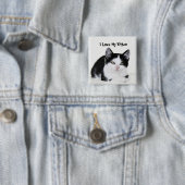 Badge Carré 5 Cm Bouton réfléchi blanc noir de chaton (En situation)