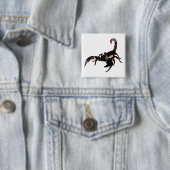 Badge Carré 5 Cm Boutons Skorpion (En situation)