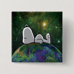 Badge Carré 5 Cm cacahuètes   Snoopy Espacé