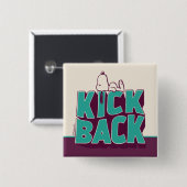 Badge Carré 5 Cm cacahuètes | Snoopy Kickback (Devant & derrière)