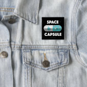 Badge Carré 5 Cm Capsule d'espace (En situation)