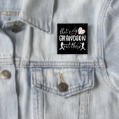 Badge Carré 5 Cm C'est mon petit-fils là-bas, grand-mère drôle (En situation)