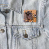 Badge Carré 5 Cm Chameau drôle (En situation)