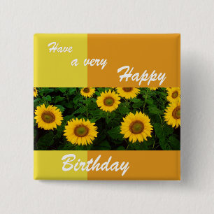 Badge Carré 5 Cm Champ de tournesol - Bouton Joyeux anniversaire