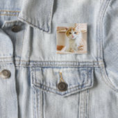 Badge Carré 5 Cm Chaton orange et blanc (En situation)