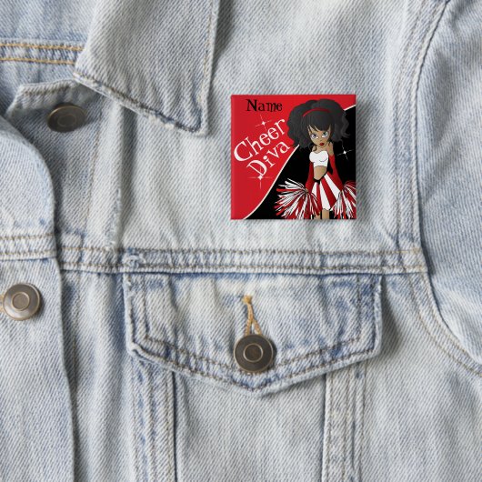 Badge Carré 5 Cm Cheer Diva Pom-pom girl fille en rouge (En situation)