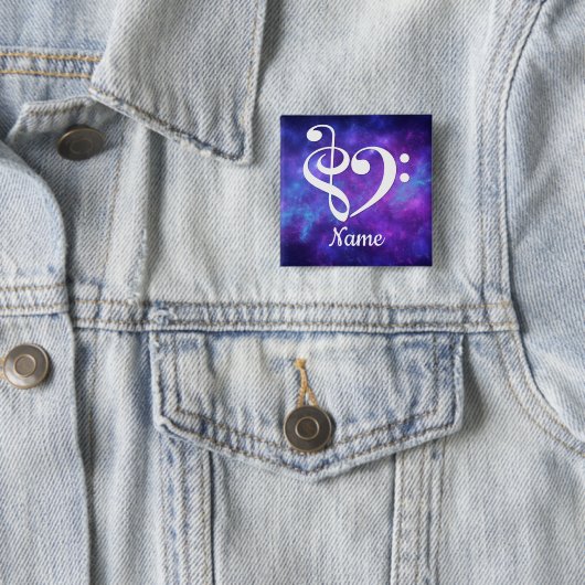 Badge Carré 5 Cm Clé de basse Treble Clef Coeur Nebula Customisé (En situation)