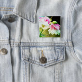 Badge Carré 5 Cm Coeurs saignants par Shirley Taylor (En situation)