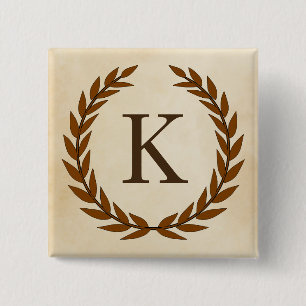 Badge Carré 5 Cm Couronne de laurier sur monogramme de parchemin in