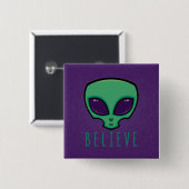 Badge Carré 5 Cm Croire la tête de l'Alien (Devant & derrière)
