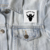 Badge Carré 5 Cm Crypto King Personnalisé Blanc (En situation)