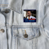 Badge Carré 5 Cm Danger de Carlos (aka Anthony Weiner) (En situation)
