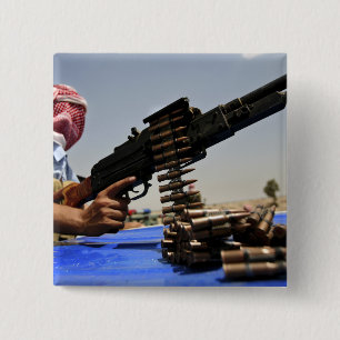 Badge Carré 5 Cm Des obus de 762 mm se trouvent sur le camion