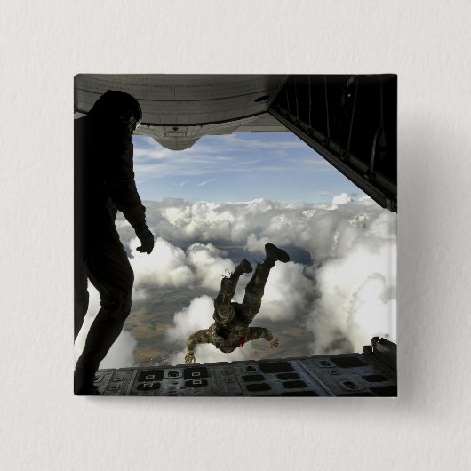Badge Carré 5 Cm Des parachutistes sautent à l'arrière d'un C-130 (Devant)
