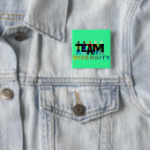 Badge Carré 5 Cm Diversité de l'équipe (En situation)