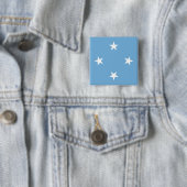 Badge Carré 5 Cm Drapeau de Micronésie (En situation)