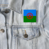 Badge Carré 5 Cm Drapeau romani (En situation)