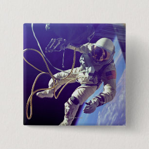 Badge Carré 5 Cm Ed White First American Spacewalker Photographie