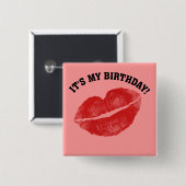 Badge Carré 5 Cm Embrasse-Moi ! C'est mon anniversaire (Devant & derrière)